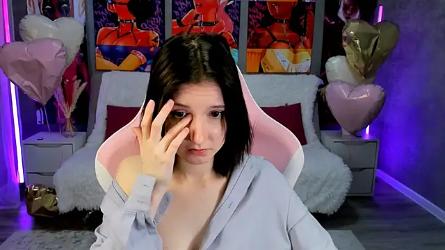 KikaOsterman online show from February 27, 11:54 am