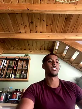 Snapshot of Axel_black10 chatting on January 18, 8:51 am Axel black10 online show from January 18, 8:51 am