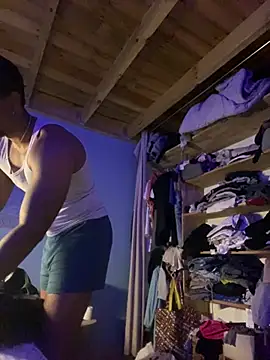 Snapshot of Axel_black10 chatting on February 1, 12:48 pm Axel black10 online show from February 1, 12:48 pm