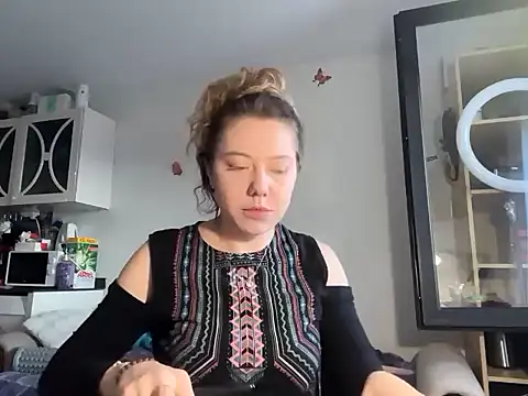 Luxerin online show from February 28, 3:46 pm