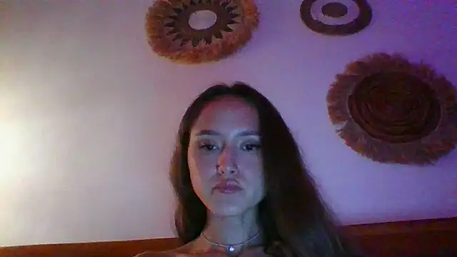 Snapshot of Nyvoria chatting on March 3, 1:17 pm Nyvoria online show from March 3, 1:17 pm