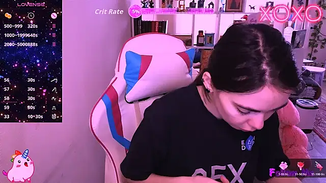 Snapshot of SiaCutie chatting on February 8, 6:39 am SiaCutie online show from February 8, 6:39 am