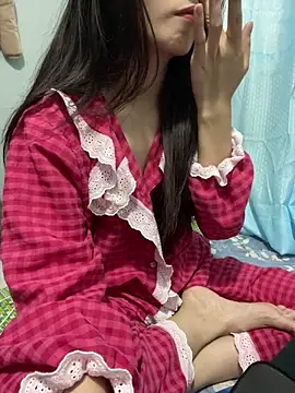 berry alma06 online show from January 17, 2:11 pm