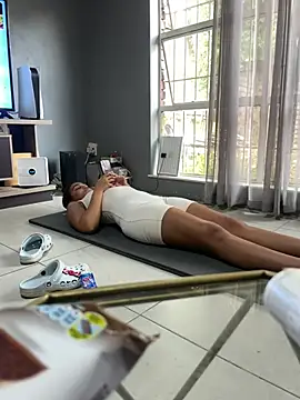 Snapshot of Brandy_Mr-Whiskers chatting on January 17, 1:49 pm Brandy Mr-Whiskers online show from January 17, 1:49 pm