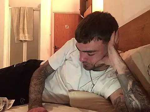 jacobsex221 online show from February 24, 7:45 pm