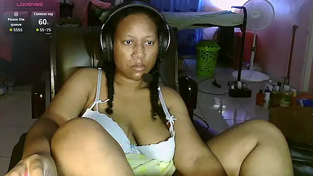 Eirondra valeen online show from May 22, 7:26 am