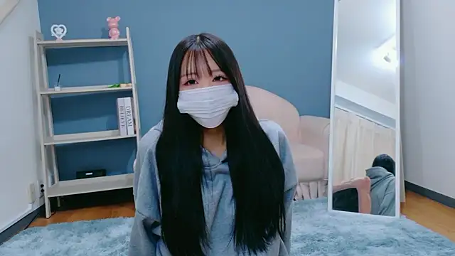 Snapshot of Yua_nyan_love chatting on February 13, 6:42 am Yua nyan love online show from February 13, 6:42 am