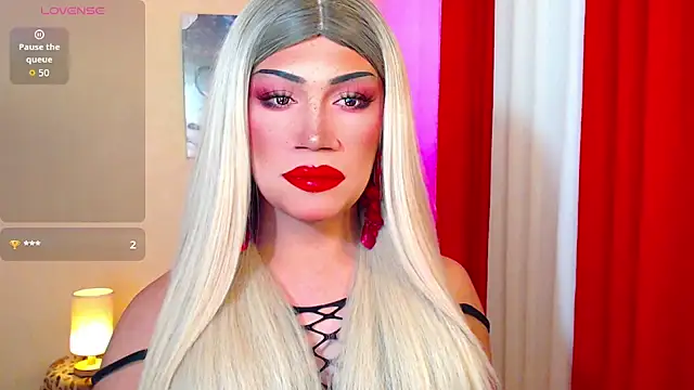 deliciousClaire online show from January 13, 6:35 pm