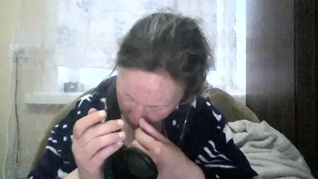 Snapshot of Norma_Wall chatting on May 15, 2:29 am Norma Wall online show from May 15, 2:29 am