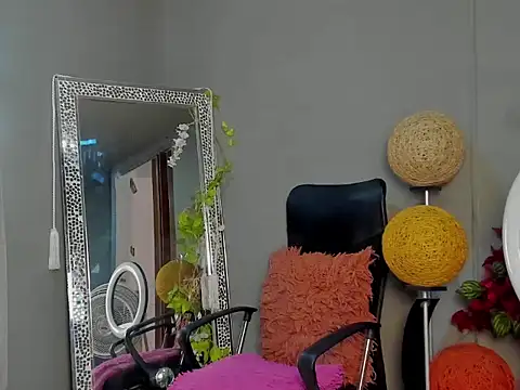 dylaans19 online show from February 23, 2:36 pm