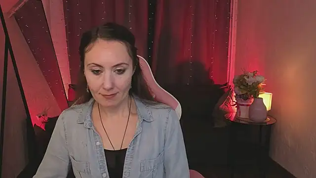 Juliet Jamess online show from January 17, 1:49 pm