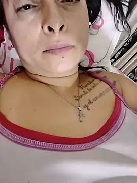 XXXStephanie XXX online show from July 2, 5:13 am