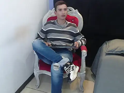 Iam Smith  online show from January 17, 12:10 pm