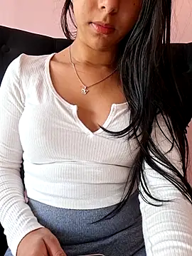 jade03  online show from February 17, 5:52 pm