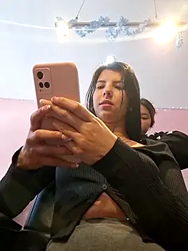 jade03  online show from March 3, 7:42 pm