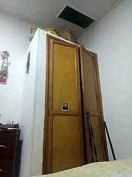 Snapshot of DaisyPassio chatting on January 19, 1:31 am DaisyPassio online show from January 19, 1:31 am