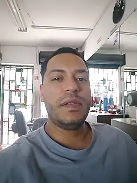 mago vive online show from April 16, 8:09 pm