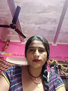 Snapshot of gahiu_sexe chatting on July 10, 4:06 am gahiu sexe online show from July 10, 4:06 am