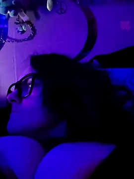 DisireAfterDark online show from February 23, 5:54 pm