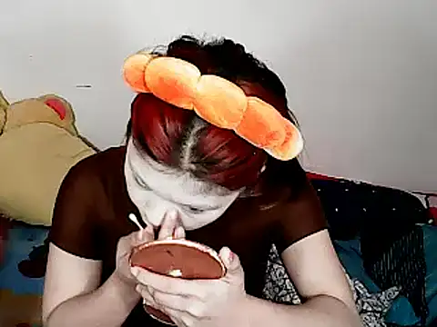 Snapshot of xxhotamizinggirl chatting on February 17, 2:24 pm xxhotamizinggirl online show from February 17, 2:24 pm