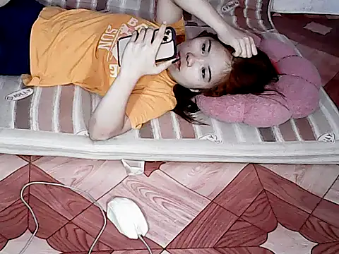 Snapshot of xxhotamizinggirl chatting on June 9, 8:26 am xxhotamizinggirl online show from June 9, 8:26 am