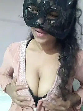 cutehotwife online show from March 23, 4:27 am