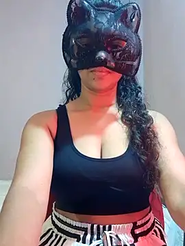cutehotwife online show from April 12, 3:28 pm