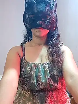 cutehotwife online show from June 6, 8:13 pm