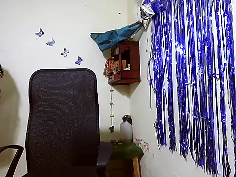 Shivani-Gupta online show from February 3, 6:40 am