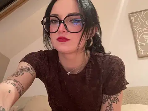 Snapshot of lilitha31 chatting on January 13, 7:52 pm lilitha31 online show from January 13, 7:52 pm