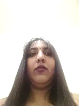 Snapshot of IndianBearxx chatting on April 29, 5:41 pm IndianBearxx online show from April 29, 5:41 pm