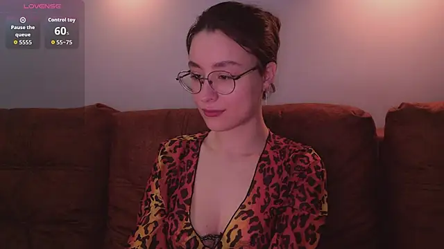 classy     online show from April 7, 1:11 pm