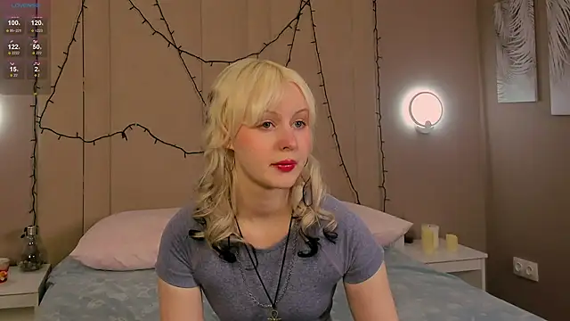 AdeleSilvy online show from February 21, 1:39 am