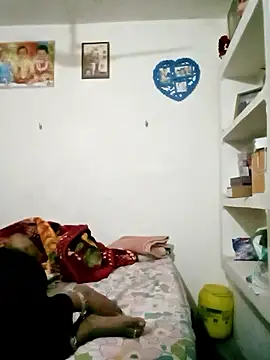 Snapshot of Angel_eyes00 chatting on January 14, 4:23 pm Angel eyes00 online show from January 14, 4:23 pm