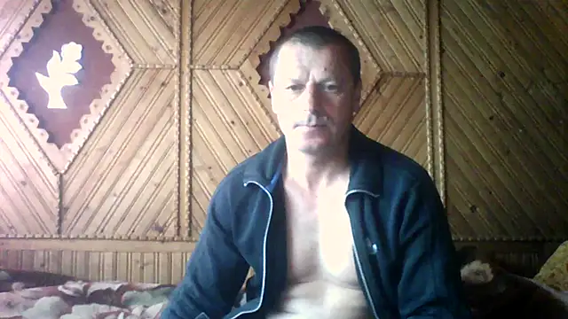 Snapshot of Ivan9iutt chatting on May 31, 7:26 am Ivan9iutt online show from May 31, 7:26 am