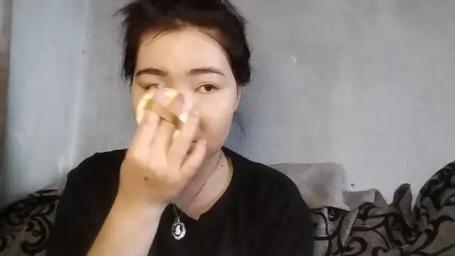 MollyAsian online show from February 28, 5:08 am