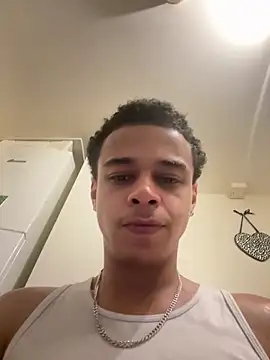 l-laross online show from May 23, 12:38 am