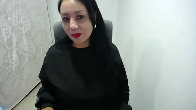 soyElena46 online show from April 14, 12:11 pm