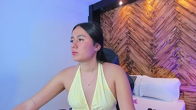 Snapshot of mia_slora chatting on July 16, 12:22 pm mia slora online show from July 16, 12:22 pm