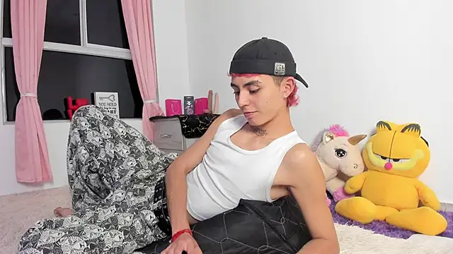 Maiky Cooper01 online show from February 25, 12:42 am