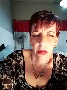 Juguetonafogosa5 online show from April 2, 10:29 pm