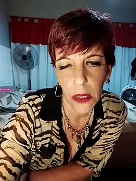 Snapshot of Juguetonafogosa5 chatting on April 21, 2:51 am Juguetonafogosa5 online show from April 21, 2:51 am