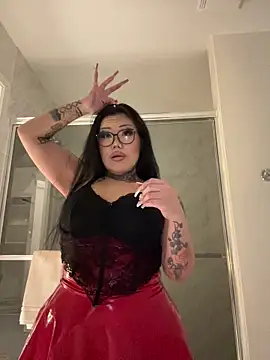 Snapshot of BaByDollxChloe chatting on February 4, 11:20 pm BaByDollxChloe online show from February 4, 11:20 pm