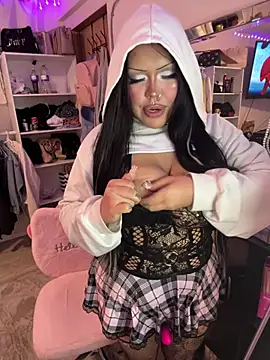 BaByDollxChloe online show from March 17, 10:18 am