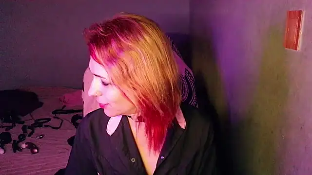 Snapshot of solcito198 chatting on May 28, 6:21 am solcito198 online show from May 28, 6:21 am