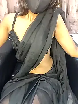 Snapshot of sassy__zaraa chatting on January 14, 10:43 am sassy zaraa online show from January 14, 10:43 am