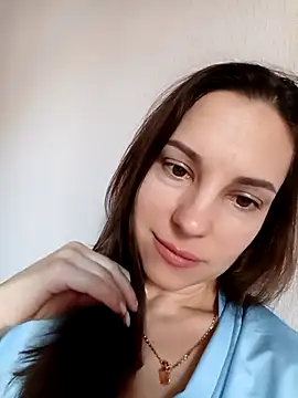 She-Moon online show from March 3, 6:52 am