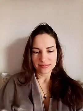 Snapshot of She-Moon chatting on March 30, 6:03 am She-Moon online show from March 30, 6:03 am