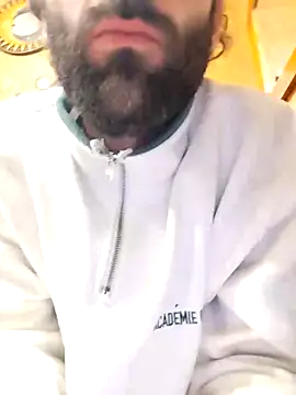 Snapshot of richgood49 chatting on March 13, 8:54 am richgood49 online show from March 13, 8:54 am
