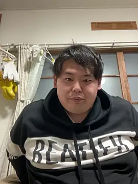 Snapshot of 82no_heya chatting on February 1, 4:27 pm 82no heya online show from February 1, 4:27 pm